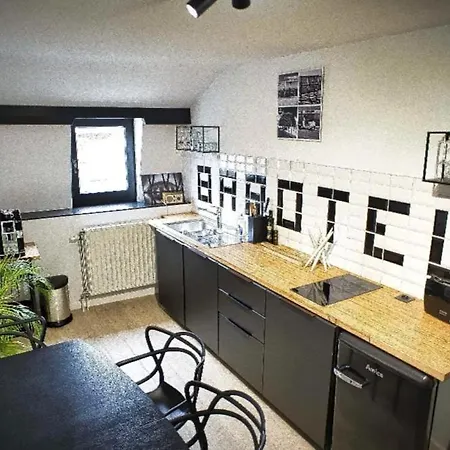 Barotel - Bed & Dinner 3* Floreffe