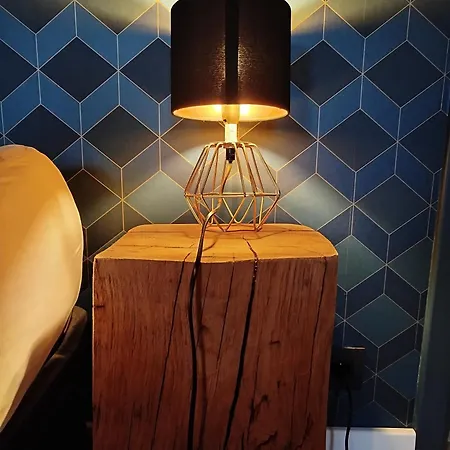 Barotel - Bed & Dinner 3*