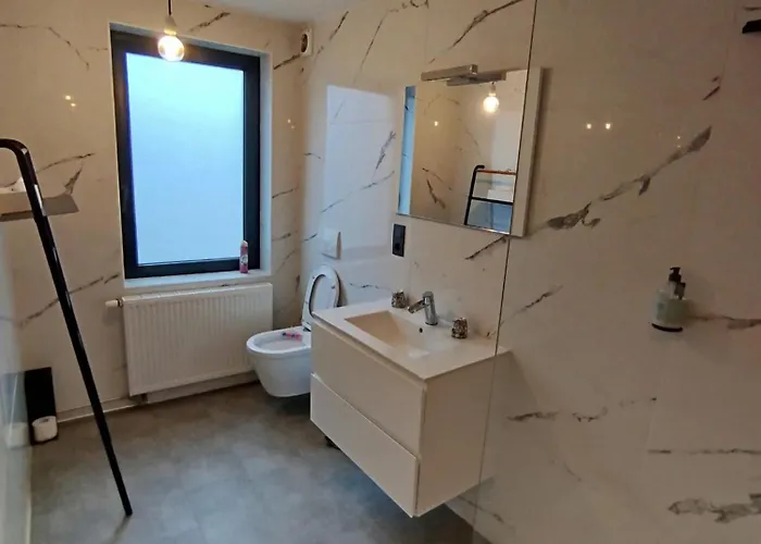 Barotel - Bed & Dinner